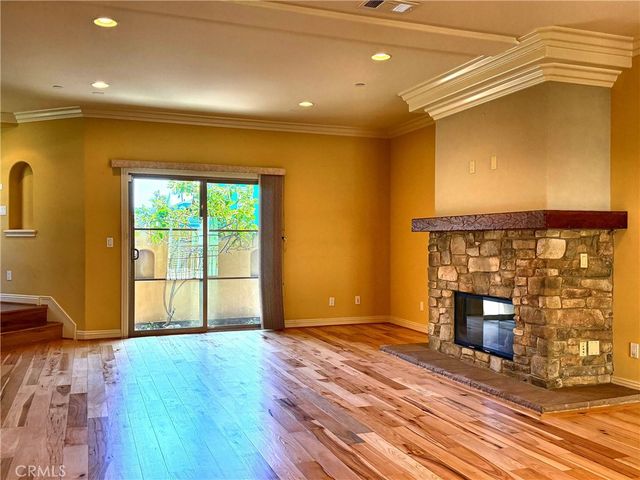 706 S Pacific Coast, Redondo Beach, CA 90277