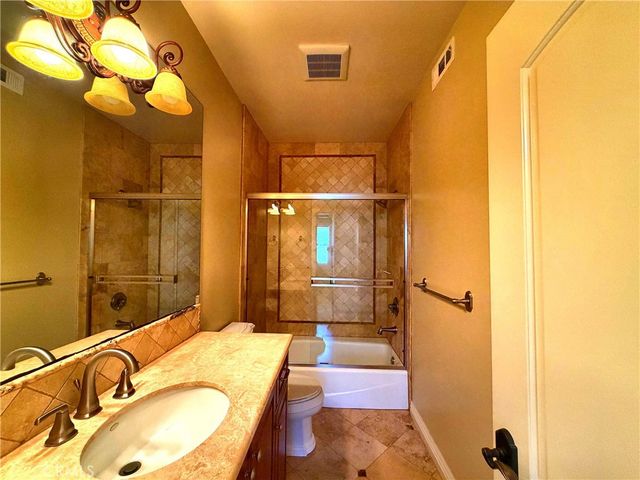 706 S Pacific Coast, Redondo Beach, CA 90277