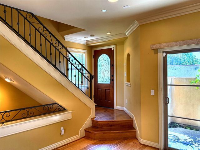 706 S Pacific Coast, Redondo Beach, CA 90277