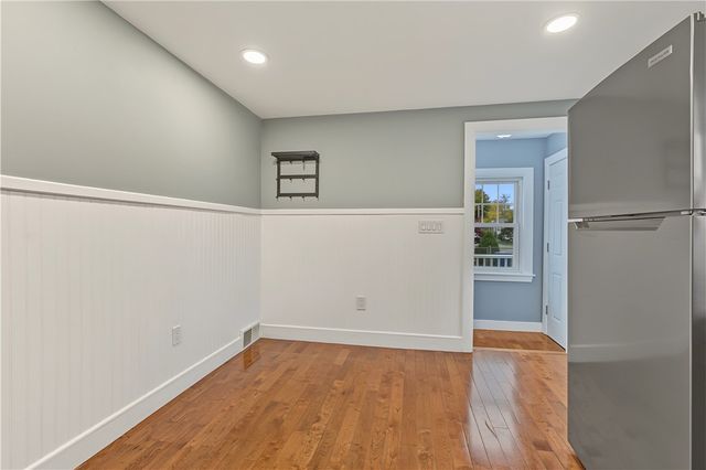 51 Graham Avenue, Warwick, RI 02889