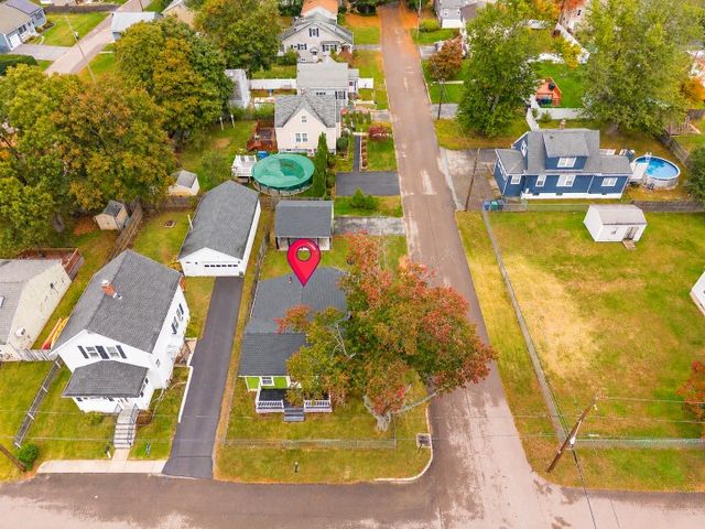 51 Graham Avenue, Warwick, RI 02889