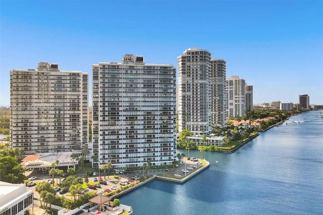 20515 E Country Club Dr 1642, Aventura, FL 33180