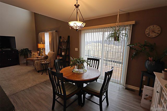 10139 Ridge Run Street 9, Hartland Township, MI 48855