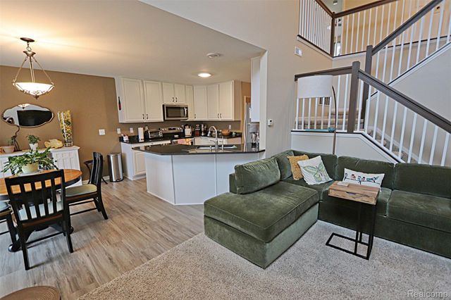 10139 Ridge Run Street 9, Hartland Township, MI 48855