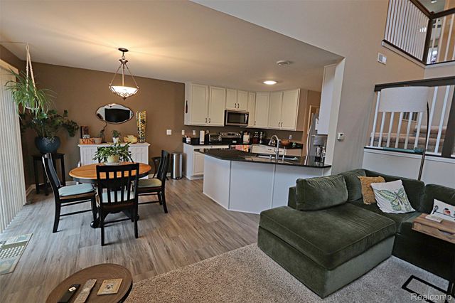 10139 Ridge Run Street 9, Hartland Township, MI 48855