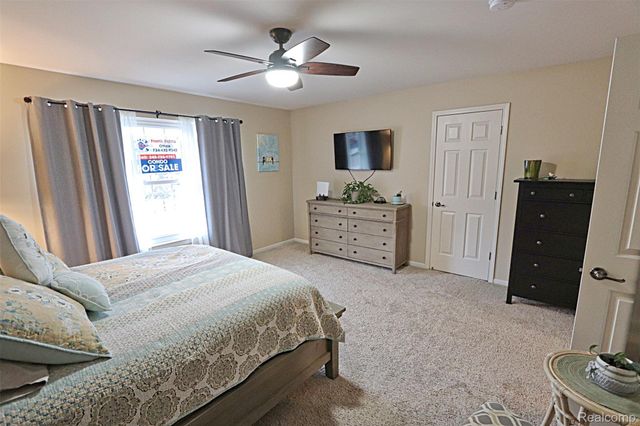 10139 Ridge Run Street 9, Hartland Township, MI 48855