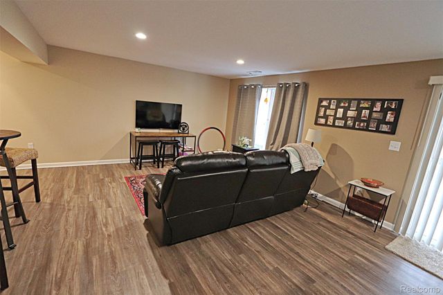 10139 Ridge Run Street 9, Hartland Township, MI 48855