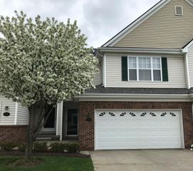 10139 Ridge Run Street 9, Hartland Township, MI 48855
