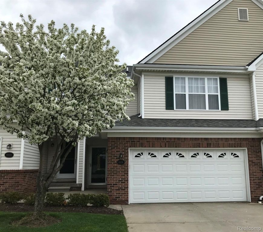 10139 Ridge Run Street 9, Hartland Township, MI 48855