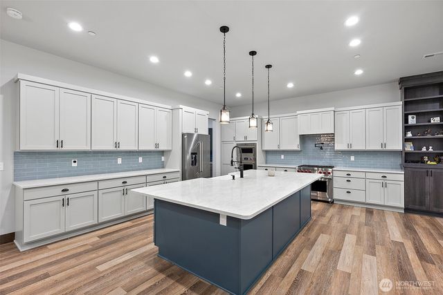 15701 264th Street E, Graham, WA 98338