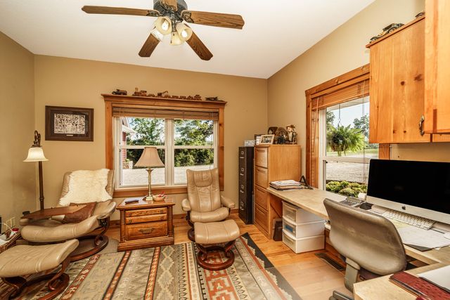 520 County Road 1144, Eureka Springs, AR 72632