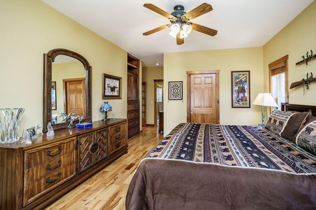 520 County Road 1144, Eureka Springs, AR 72632