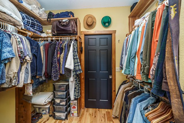 520 County Road 1144, Eureka Springs, AR 72632