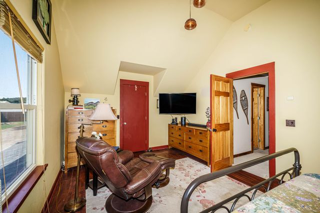 520 County Road 1144, Eureka Springs, AR 72632