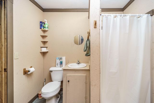 520 County Road 1144, Eureka Springs, AR 72632