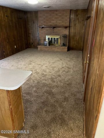 1820 Camelot Drive, Las Cruces, NM 88005
