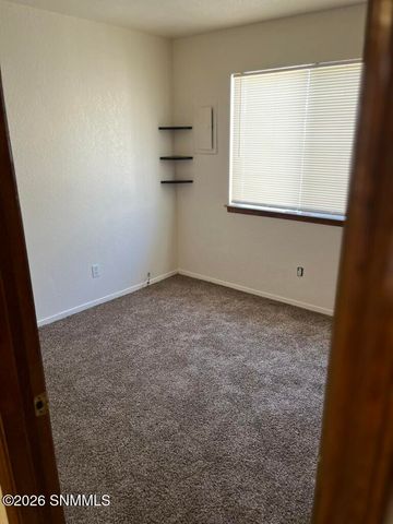 1820 Camelot Drive, Las Cruces, NM 88005