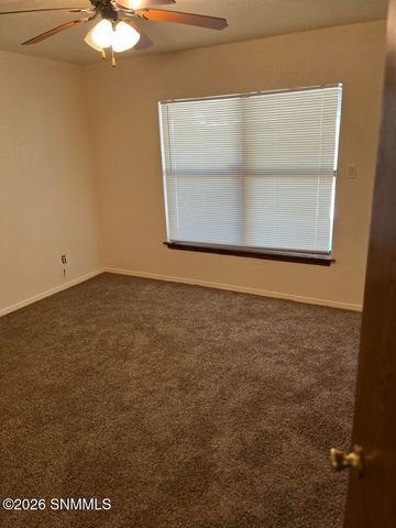 1820 Camelot Drive, Las Cruces, NM 88005