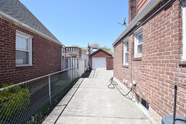 86-28 Musket Street, Queens Village, NY 11427