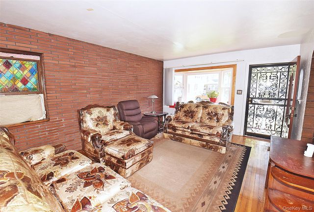 86-28 Musket Street, Queens Village, NY 11427