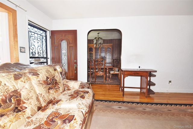 86-28 Musket Street, Queens Village, NY 11427