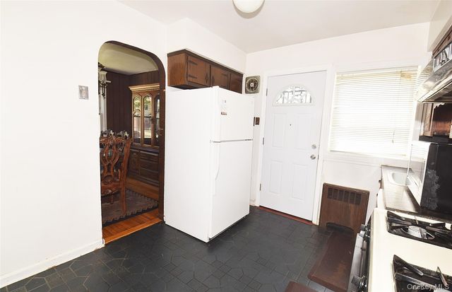 86-28 Musket Street, Queens Village, NY 11427