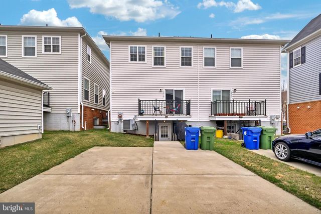 4515 MAPLE WOOD DR, Baltimore, MD 21229