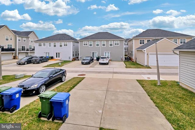 4515 MAPLE WOOD DR, Baltimore, MD 21229