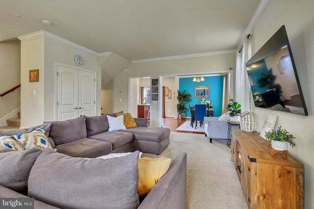 4515 MAPLE WOOD DR, Baltimore, MD 21229