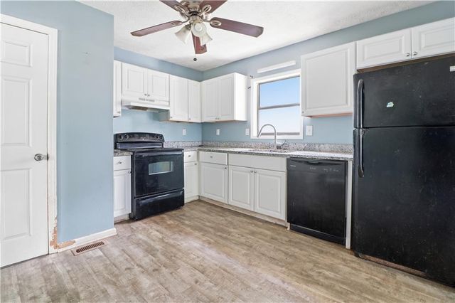 3521 Mustang Drive, Powder Springs, GA 30127