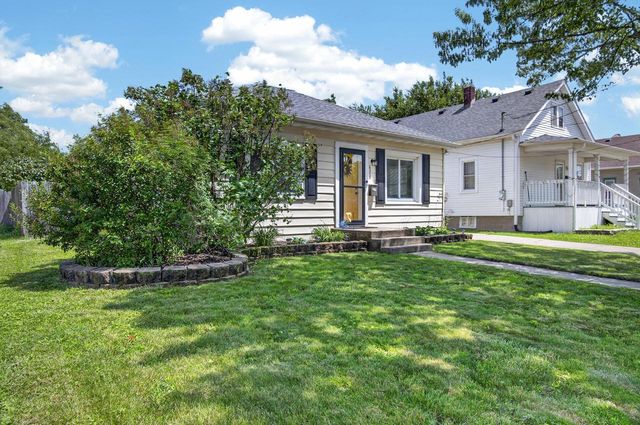 6225 32nd AVENUE, Kenosha, WI 53142