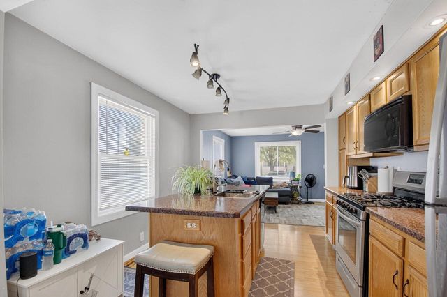 6225 32nd AVENUE, Kenosha, WI 53142
