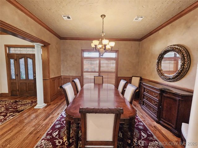 607 Sterling Hills Drive, Fort Gibson, OK 74434