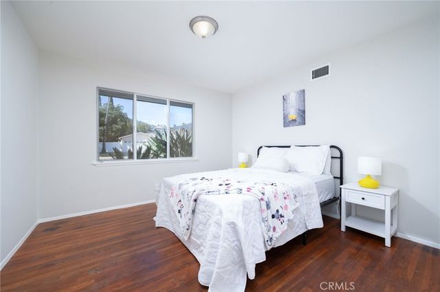 1032 E Buckboard, Glendora, CA 91741