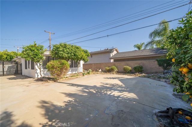 1032 E Buckboard, Glendora, CA 91741