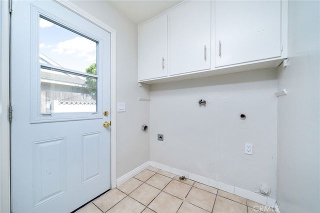 1032 E Buckboard, Glendora, CA 91741
