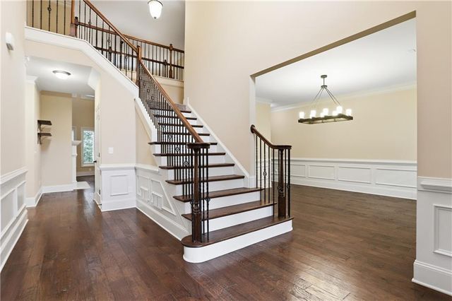 115 Cochran Farms Drive, Roswell, GA 30075