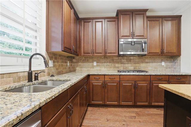 115 Cochran Farms Drive, Roswell, GA 30075