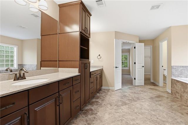 115 Cochran Farms Drive, Roswell, GA 30075
