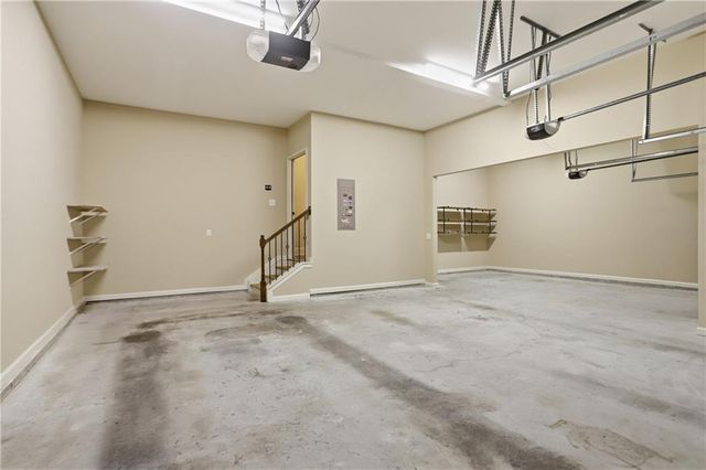 115 Cochran Farms Drive, Roswell, GA 30075
