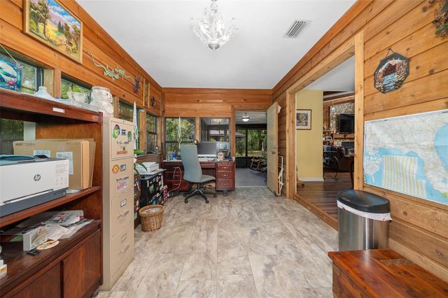 16422 NE 10TH STREET, Gainesville, FL 32609