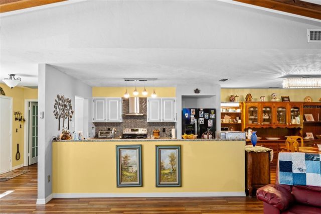16422 NE 10TH STREET, Gainesville, FL 32609