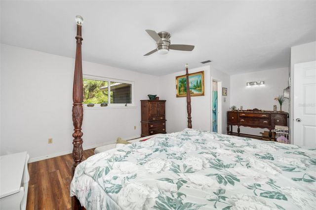 16422 NE 10TH STREET, Gainesville, FL 32609