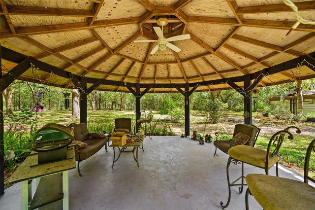 16422 NE 10TH STREET, Gainesville, FL 32609