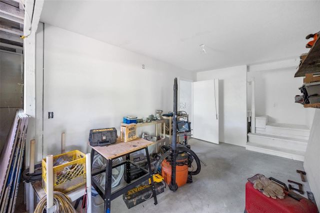 16422 NE 10TH STREET, Gainesville, FL 32609