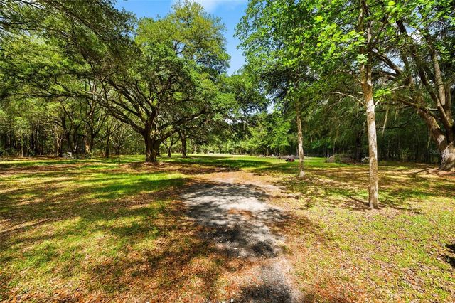 16422 NE 10TH STREET, Gainesville, FL 32609