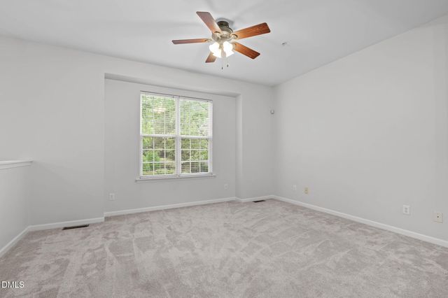 102 Cabernet Drive, Chapel Hill, NC 27516