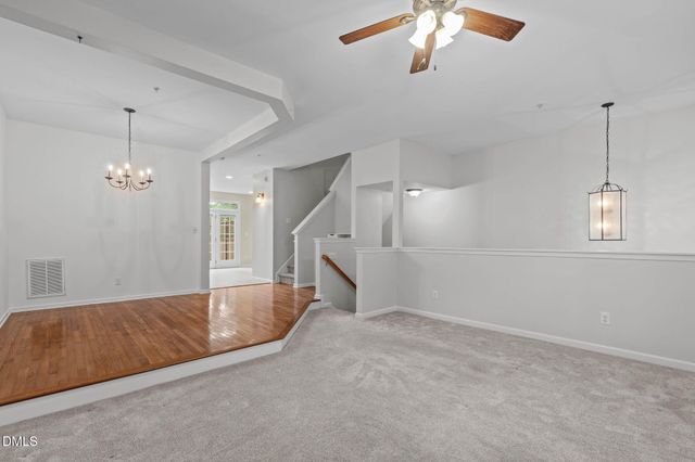 102 Cabernet Drive, Chapel Hill, NC 27516