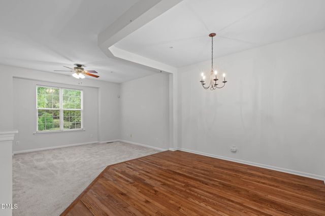 102 Cabernet Drive, Chapel Hill, NC 27516