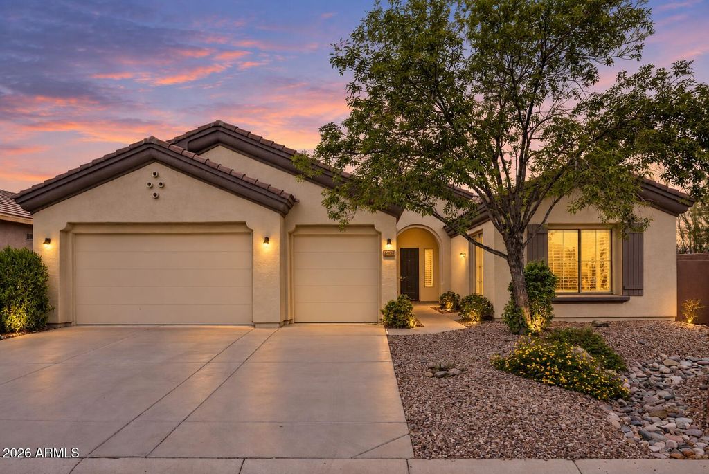 40818 N CONGRESSIONAL Drive, Anthem, AZ 85086 — exterior